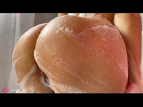 ❤️ 갈색 머리 자위 여자 가 진동 하기 강렬한 오르가즘 에 샤워기 ☑ 포르노 ko.dewporn.ru에서 ❌❤